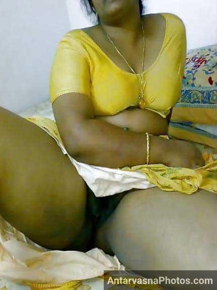 https://pub-5fcdf72a54cd4edbb03ec3edaa415a42.r2.dev/nakedleaks/seductive_images_of_indian_aunts/2.jpg