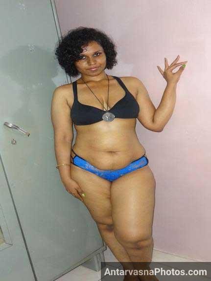 https://pub-5fcdf72a54cd4edbb03ec3edaa415a42.r2.dev/nakedleaks/seductive_images_of_indian_celebrity_lily/2.jpg