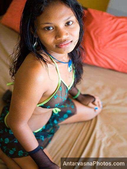 https://pub-5fcdf72a54cd4edbb03ec3edaa415a42.r2.dev/nakedleaks/seductive_images_of_indian_genitalia_and_buttocks/3.jpg