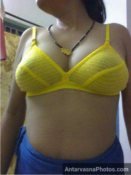 https://pub-5fcdf72a54cd4edbb03ec3edaa415a42.r2.dev/nakedleaks/seductive_images_of_indian_housewife/2.jpg