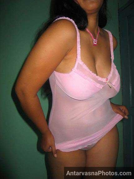 https://pub-5fcdf72a54cd4edbb03ec3edaa415a42.r2.dev/nakedleaks/seductive_images_of_indian_woman_named_rashmi/0.jpg