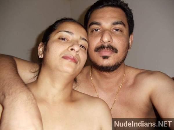 https://pub-5fcdf72a54cd4edbb03ec3edaa415a42.r2.dev/nakedleaks/seductive_images_of_mature_moms_and_bhabhi/12.jpg