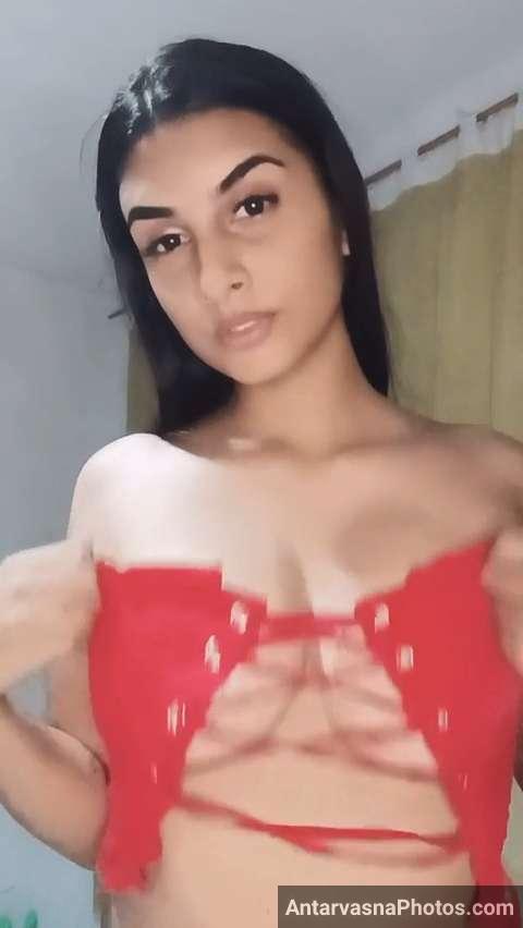 https://pub-5fcdf72a54cd4edbb03ec3edaa415a42.r2.dev/nakedleaks/seductive_images_of_nri_beauty_anubha/9.jpg