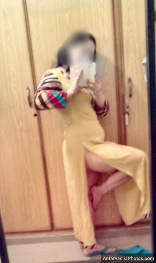https://pub-5fcdf72a54cd4edbb03ec3edaa415a42.r2.dev/nakedleaks/seductive_indian_ass_pictures_of_a_sensuous_lady/11.jpg