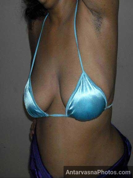 https://pub-5fcdf72a54cd4edbb03ec3edaa415a42.r2.dev/nakedleaks/seductive_indian_aunty's_sizzling_images/3.jpg