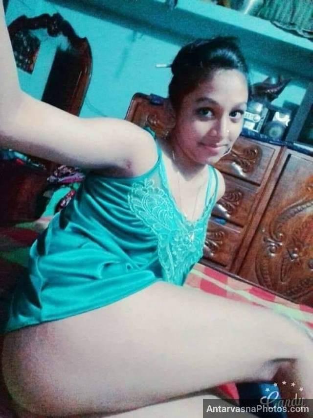https://pub-5fcdf72a54cd4edbb03ec3edaa415a42.r2.dev/nakedleaks/seductive_indian_bhabhi's_desi_intimate_photos/29.jpg