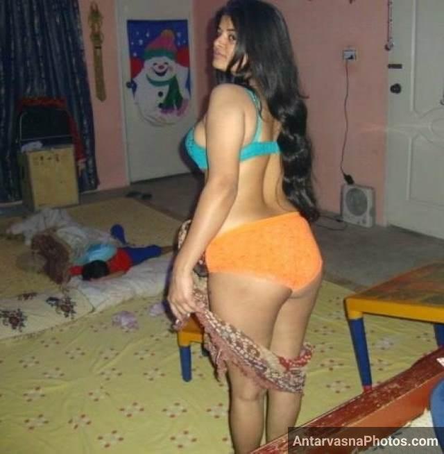 https://pub-5fcdf72a54cd4edbb03ec3edaa415a42.r2.dev/nakedleaks/seductive_indian_bhabhi's_desi_intimate_photos/30.jpg