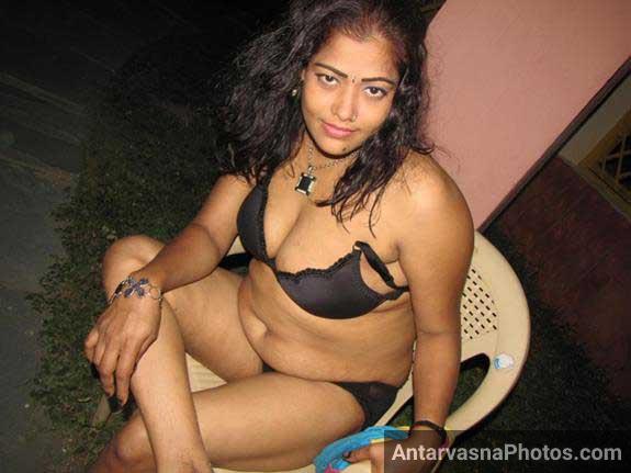 https://pub-5fcdf72a54cd4edbb03ec3edaa415a42.r2.dev/nakedleaks/seductive_indian_escort_rajbala's_sensual_poses/7.jpg