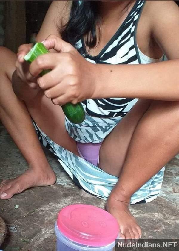 https://pub-5fcdf72a54cd4edbb03ec3edaa415a42.r2.dev/nakedleaks/seductive_indian_girls_in_bra_panty_exposed/50.jpg