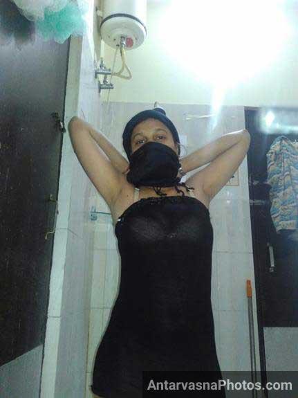 https://pub-5fcdf72a54cd4edbb03ec3edaa415a42.r2.dev/nakedleaks/seductive_indian_lady_priya_scandal_part_one/0.jpg