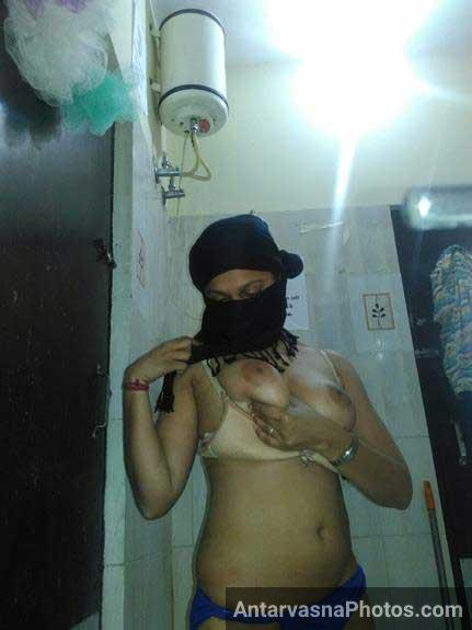 https://pub-5fcdf72a54cd4edbb03ec3edaa415a42.r2.dev/nakedleaks/seductive_indian_lady_priya_scandal_part_one/3.jpg