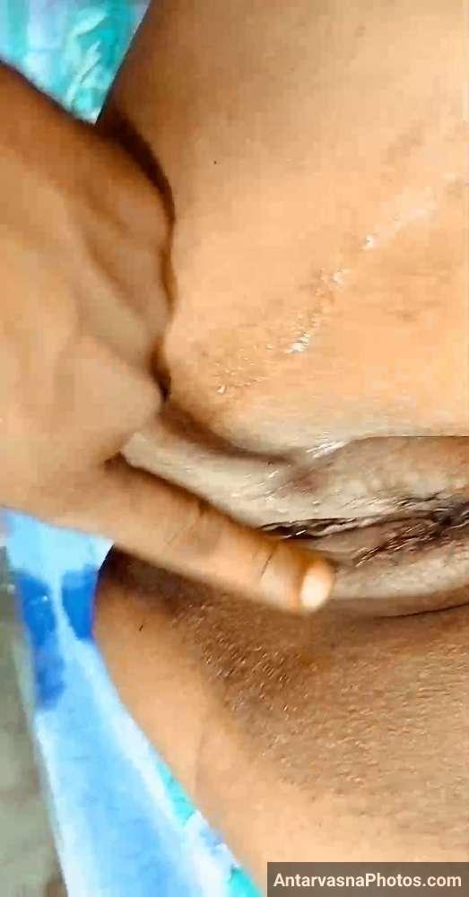 https://pub-5fcdf72a54cd4edbb03ec3edaa415a42.r2.dev/nakedleaks/seductive_indian_milf's_intimate_photo_collection/9.jpg