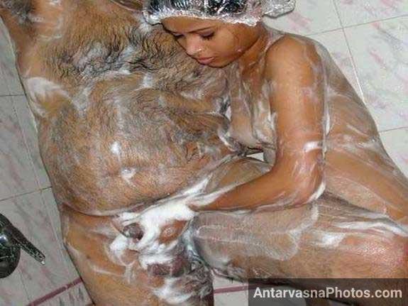 https://pub-5fcdf72a54cd4edbb03ec3edaa415a42.r2.dev/nakedleaks/seductive_indian_shower_photos/2.jpg