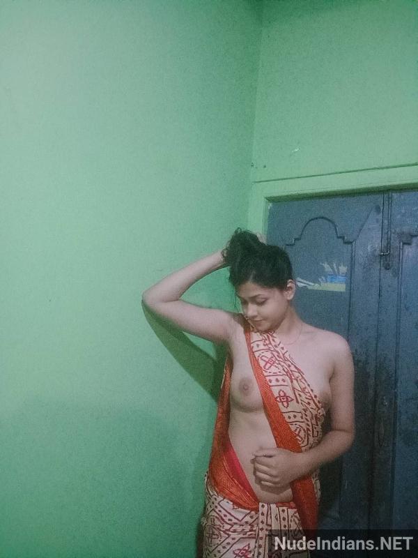 https://pub-5fcdf72a54cd4edbb03ec3edaa415a42.r2.dev/nakedleaks/seductive_kerala_girl_reveals_petite_assets_in_alluring_poses_for_boyfriend/10.jpg