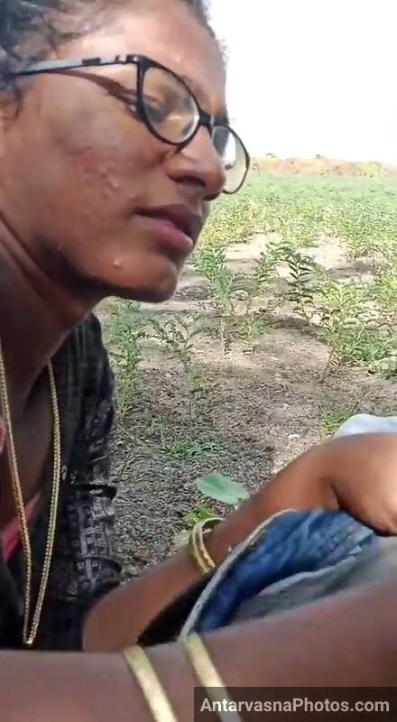 https://pub-5fcdf72a54cd4edbb03ec3edaa415a42.r2.dev/nakedleaks/seductive_mallu_woman's_field_lollipop-sucking_event/3.jpg