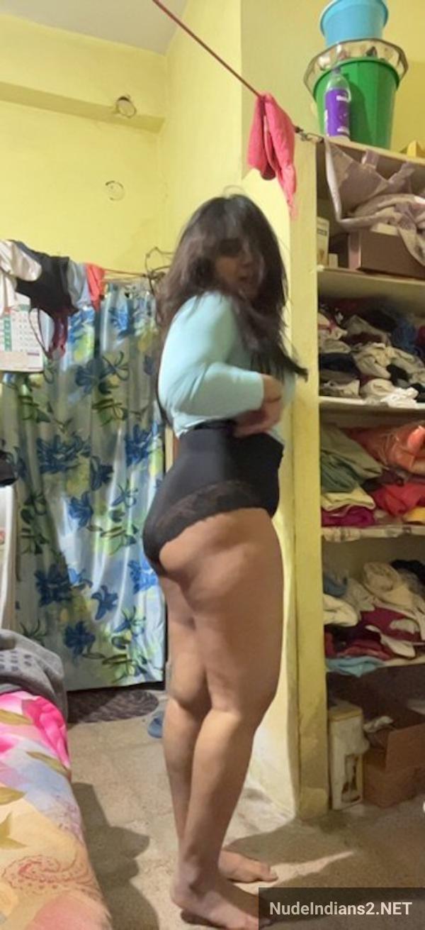 https://pub-5fcdf72a54cd4edbb03ec3edaa415a42.r2.dev/nakedleaks/seductive_marathi_housewife_namrata_revealing_her_naked_body/68.jpg