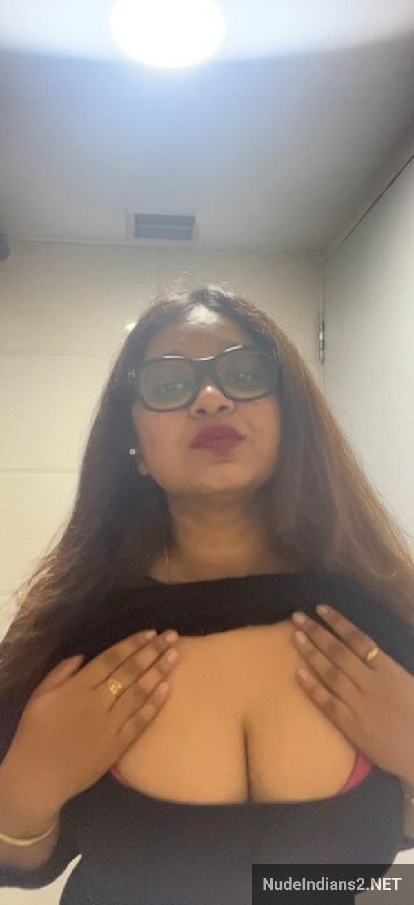 https://pub-5fcdf72a54cd4edbb03ec3edaa415a42.r2.dev/nakedleaks/seductive_marathi_housewife_namrata_revealing_her_naked_body/9.jpg