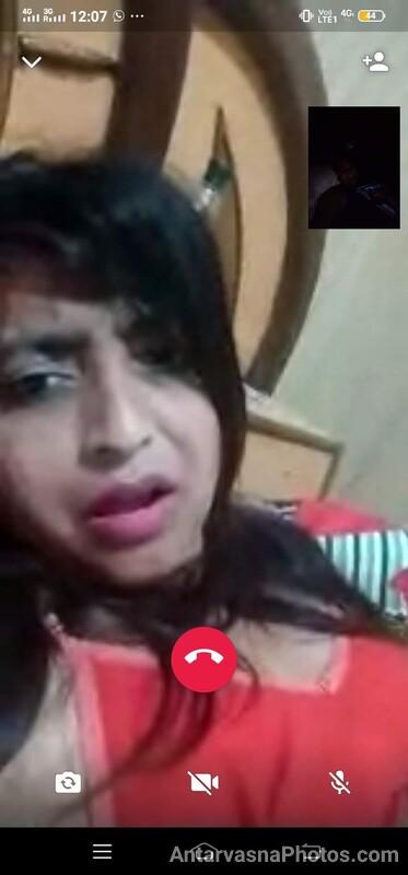 https://pub-5fcdf72a54cd4edbb03ec3edaa415a42.r2.dev/nakedleaks/seductive_milf_aunty's_video_call_snapshots/8.jpg