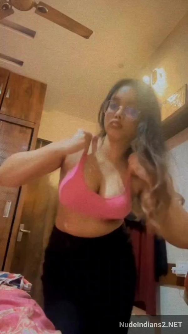 https://pub-5fcdf72a54cd4edbb03ec3edaa415a42.r2.dev/nakedleaks/seductive_neha_agarwal_college_student_flaunts_her_curves_in_lingerie_selfies/14.jpg