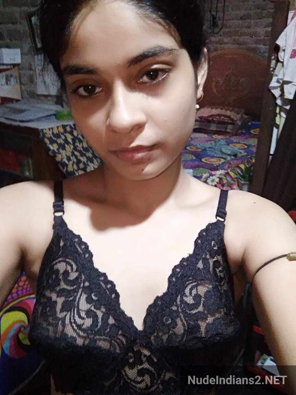 https://pub-5fcdf72a54cd4edbb03ec3edaa415a42.r2.dev/nakedleaks/seductive_patna_girl_payal_tempts_relative_with_revealing_photos/18.jpg