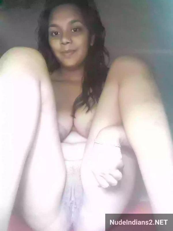 https://pub-5fcdf72a54cd4edbb03ec3edaa415a42.r2.dev/nakedleaks/seductive_patna_teen_anchal_tiwari_exposing_her_allure/5.jpg