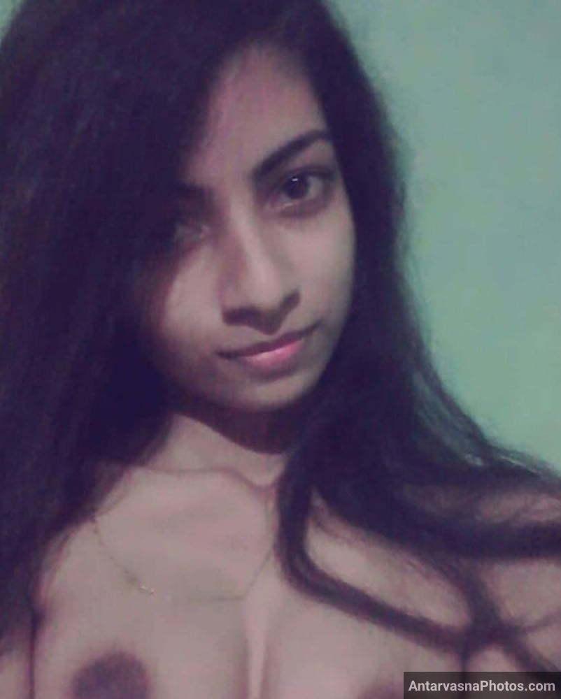 https://pub-5fcdf72a54cd4edbb03ec3edaa415a42.r2.dev/nakedleaks/seductive_photos_of_a_college_girl_from_surat,_gujarat/7.jpg