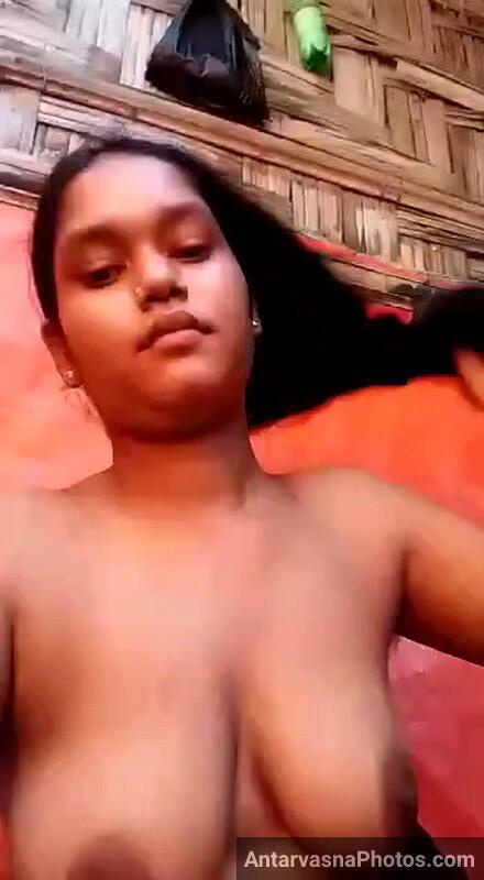 https://pub-5fcdf72a54cd4edbb03ec3edaa415a42.r2.dev/nakedleaks/seductive_photos_of_an_oriya_village_girl_exposing_herself/2.jpg