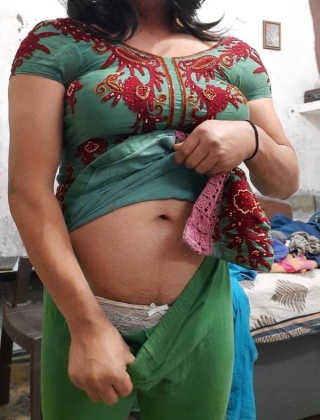 https://pub-5fcdf72a54cd4edbb03ec3edaa415a42.r2.dev/nakedleaks/seductive_photos_of_bhabhi_from_bangladesh_with_hairy_secrets/9.jpg