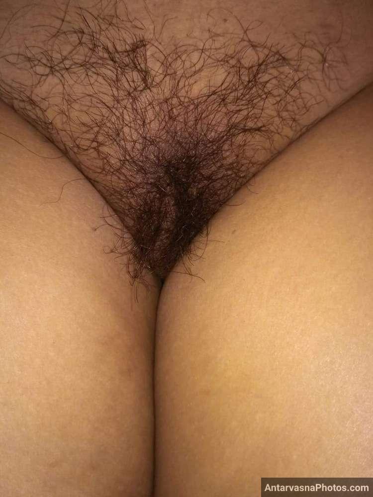 https://pub-5fcdf72a54cd4edbb03ec3edaa415a42.r2.dev/nakedleaks/seductive_photos_of_desi_milf_from_kanpur_with_playful_lover/8.jpg