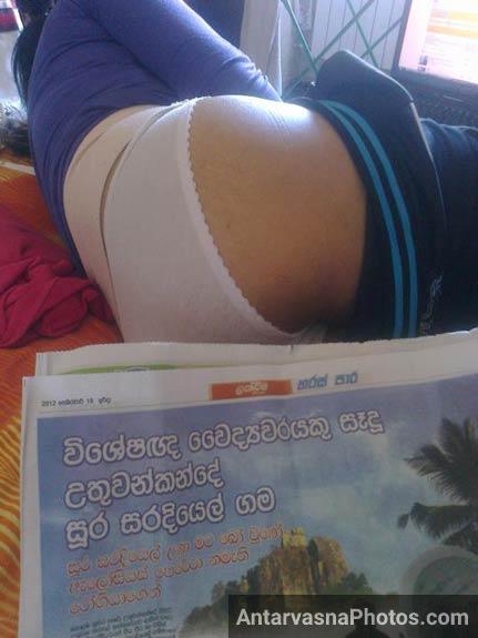 https://pub-5fcdf72a54cd4edbb03ec3edaa415a42.r2.dev/nakedleaks/seductive_photos_of_indian_wife's_attractive_rear/4.jpg