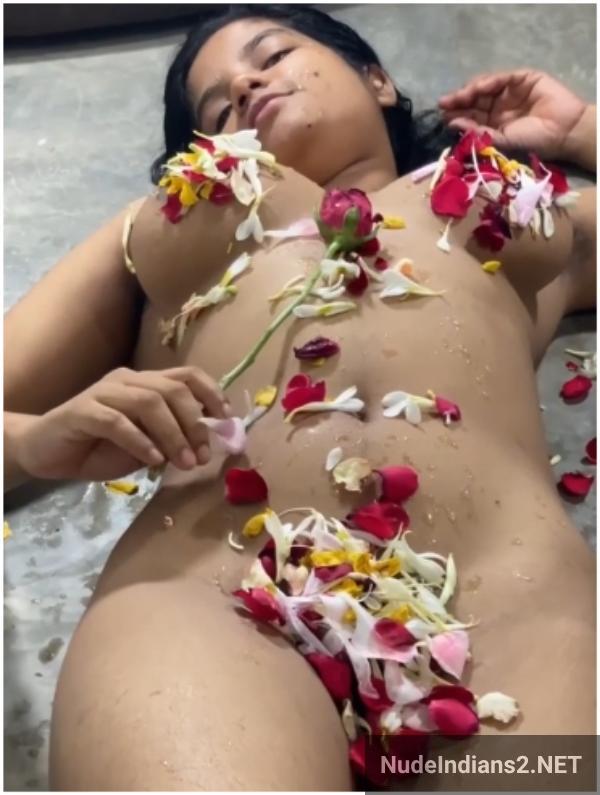 https://pub-5fcdf72a54cd4edbb03ec3edaa415a42.r2.dev/nakedleaks/seductive_photos_of_urvashi_basu_in_traditional_attire/23.jpg