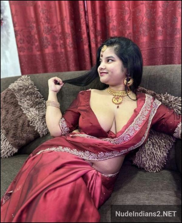 https://pub-5fcdf72a54cd4edbb03ec3edaa415a42.r2.dev/nakedleaks/seductive_photos_of_urvashi_basu_in_traditional_attire/27.jpg