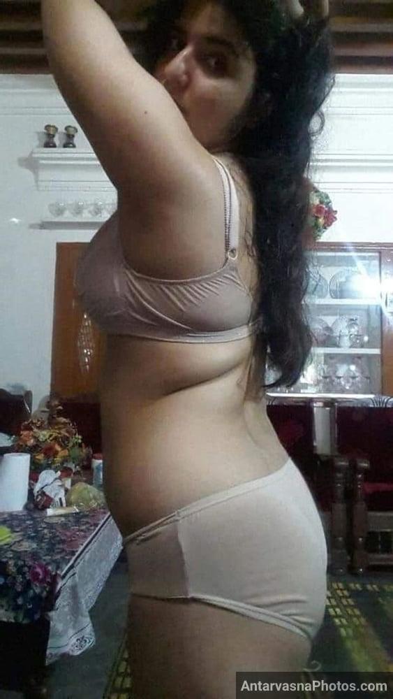 https://pub-5fcdf72a54cd4edbb03ec3edaa415a42.r2.dev/nakedleaks/seductive_punjabi_bhabhi_51_lingerie_pictures/29.jpg