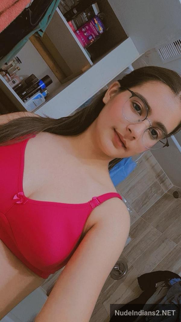 https://pub-5fcdf72a54cd4edbb03ec3edaa415a42.r2.dev/nakedleaks/seductive_punjabi_nri_lady_isha_rikhi_self-pleasuring_&_revealing_photos/12.jpg