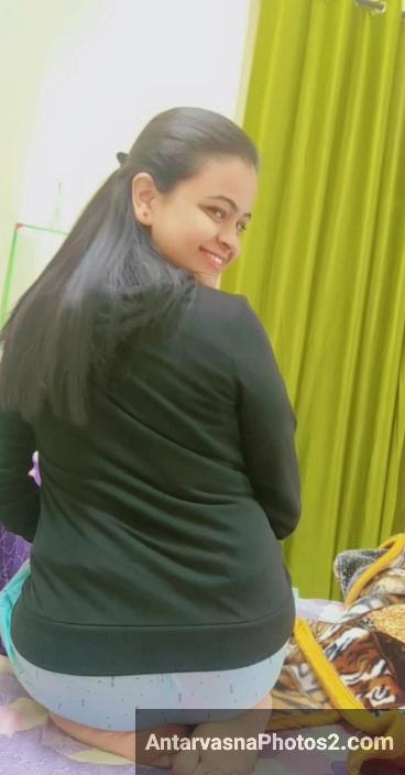 https://pub-5fcdf72a54cd4edbb03ec3edaa415a42.r2.dev/nakedleaks/seductive_riya_bhabhi's_explicit_images/0.jpg