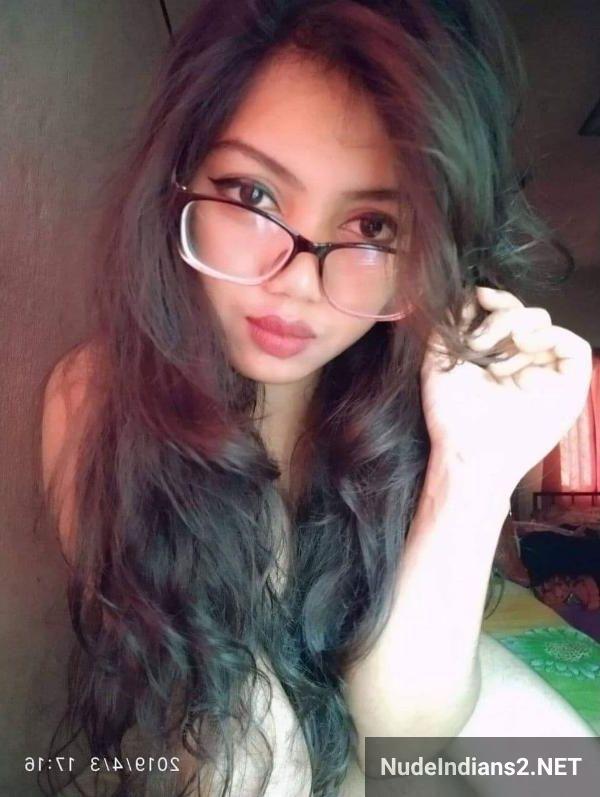 https://pub-5fcdf72a54cd4edbb03ec3edaa415a42.r2.dev/nakedleaks/seductive_selfies_of_cousin_payal_sharma_in_lingerie/15.jpg