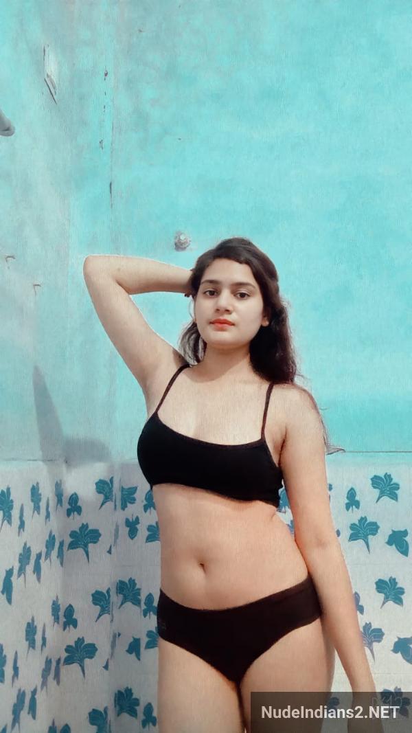 https://pub-5fcdf72a54cd4edbb03ec3edaa415a42.r2.dev/nakedleaks/seductive_selfies_of_himanshi_khurana,_a_punjabi_beauty/6.jpg