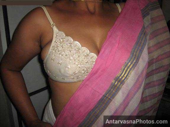 https://pub-5fcdf72a54cd4edbb03ec3edaa415a42.r2.dev/nakedleaks/sensational_leaked_porn_images_of_indian_wife/2.jpg