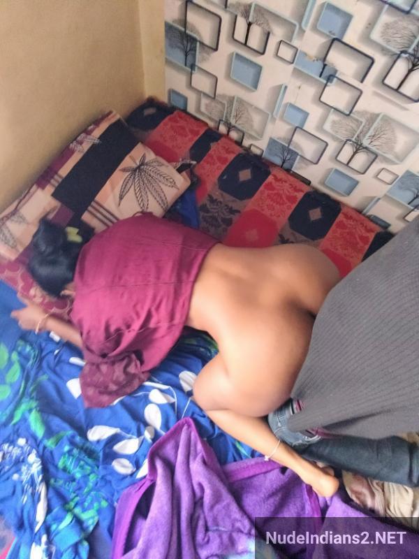 https://pub-5fcdf72a54cd4edbb03ec3edaa415a42.r2.dev/nakedleaks/sensational_spread_of_tamil_aunty_rohini_nair's_intimate_pictures/66.jpg