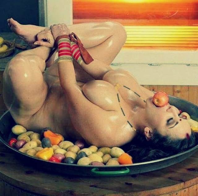 Sensual Aunt's Intimate Kamasutra Photography
