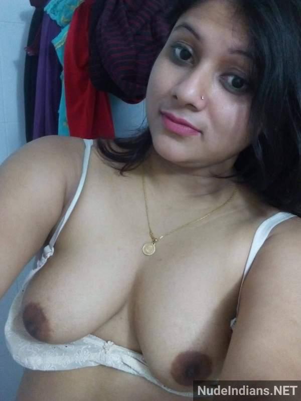 https://pub-5fcdf72a54cd4edbb03ec3edaa415a42.r2.dev/nakedleaks/sensual_bangladeshi_girls_showcase_their_naked_beauty_in_stunning_selfies/44.jpg
