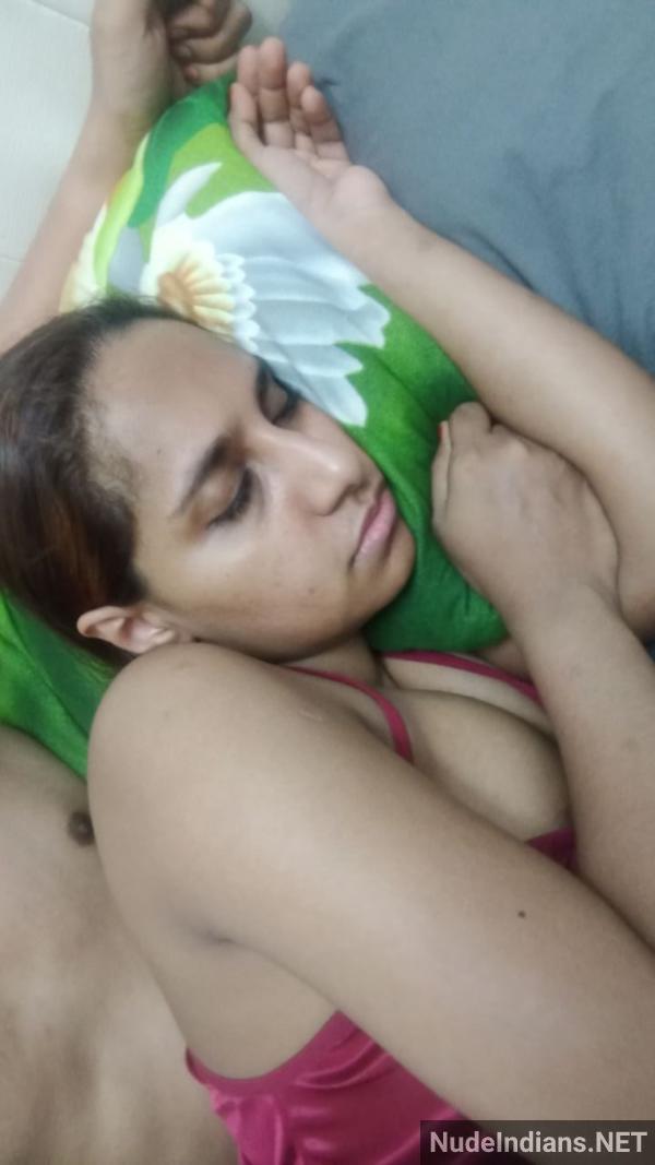 https://pub-5fcdf72a54cd4edbb03ec3edaa415a42.r2.dev/nakedleaks/sensual_encounter:_supriya,_tamil_wife,_and_her_secret_lover/7.jpg