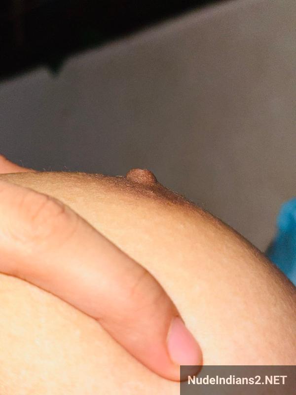 https://pub-5fcdf72a54cd4edbb03ec3edaa415a42.r2.dev/nakedleaks/sensual_gamer_nisha_rani's_risqué_urban_display/88.jpg