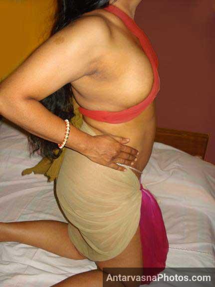https://pub-5fcdf72a54cd4edbb03ec3edaa415a42.r2.dev/nakedleaks/sensual_image_of_mature_widow_aunt/1.jpg