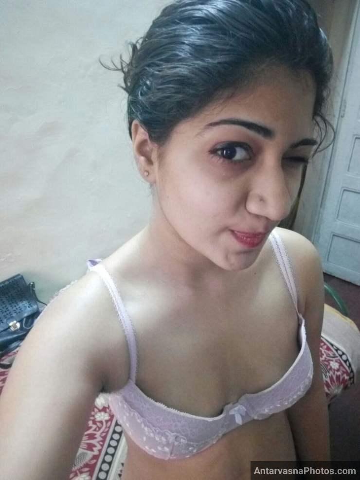 https://pub-5fcdf72a54cd4edbb03ec3edaa415a42.r2.dev/nakedleaks/sensual_images_of_21_tempting_bihari_wife/8.jpg