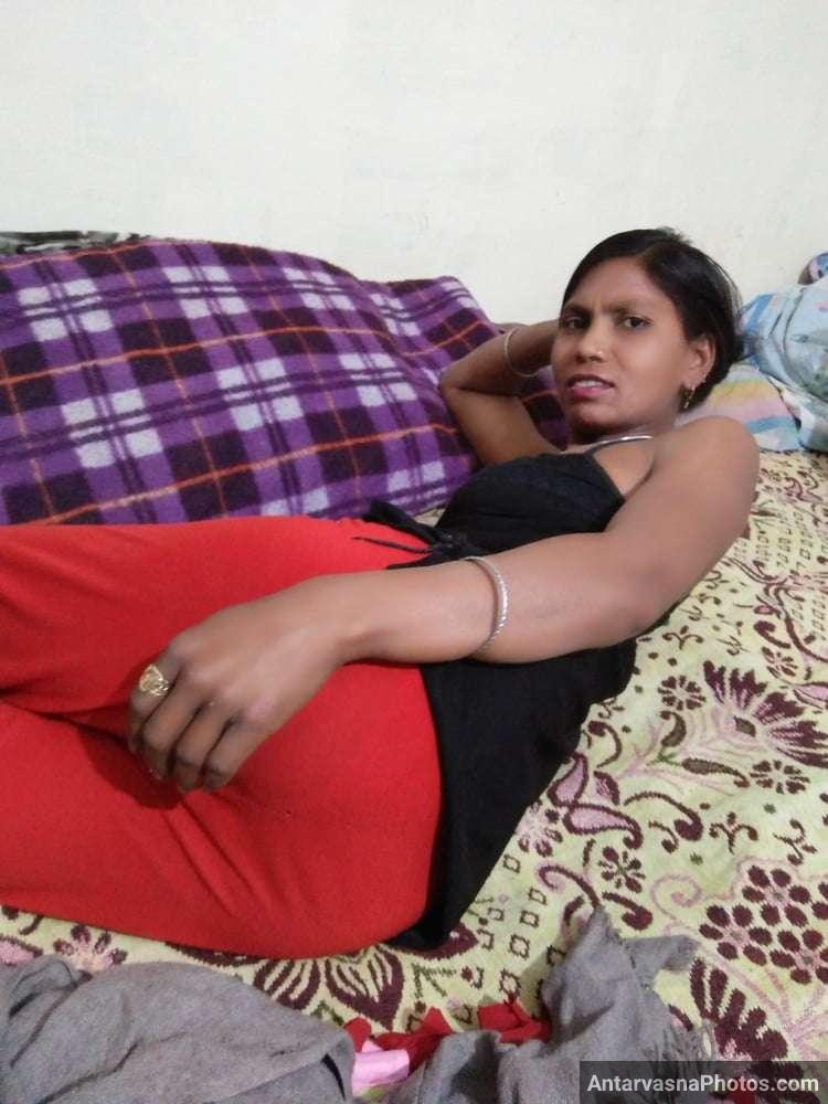 https://pub-5fcdf72a54cd4edbb03ec3edaa415a42.r2.dev/nakedleaks/sensual_images_of_a_traditional_housewife/2.jpg