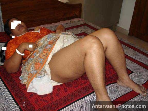 https://pub-5fcdf72a54cd4edbb03ec3edaa415a42.r2.dev/nakedleaks/sensual_images_of_an_indian_housemaid/1.jpg