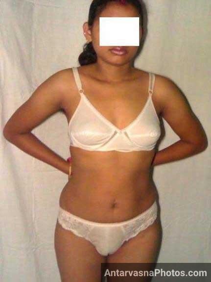 https://pub-5fcdf72a54cd4edbb03ec3edaa415a42.r2.dev/nakedleaks/sensual_images_of_desi_wife_nazia/2.jpg