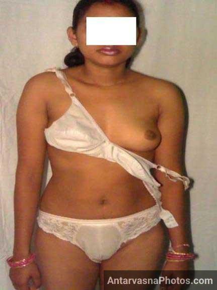https://pub-5fcdf72a54cd4edbb03ec3edaa415a42.r2.dev/nakedleaks/sensual_images_of_desi_wife_nazia/3.jpg