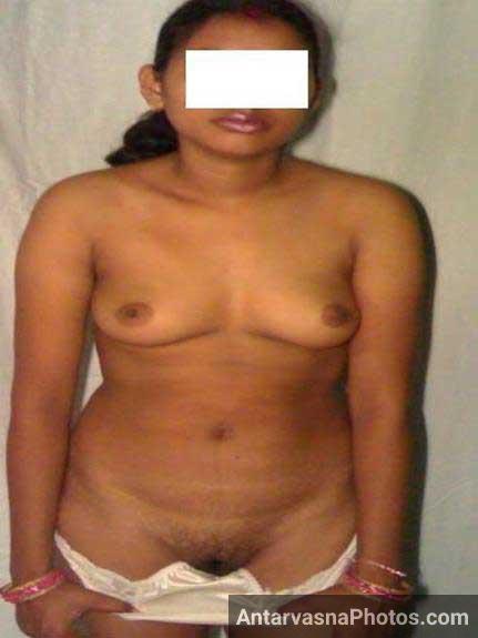 https://pub-5fcdf72a54cd4edbb03ec3edaa415a42.r2.dev/nakedleaks/sensual_images_of_desi_wife_nazia/5.jpg